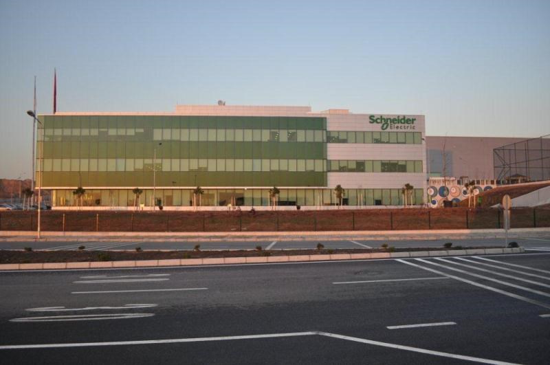 Schneider Electric Trafo Üretim Fabrikası